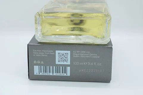 Escentric Molecules Molecule 01 + Cistus