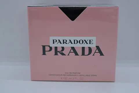 Prada Paradoxe