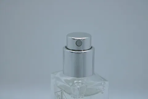 Van Cleef & Arpels Santal Blanc
