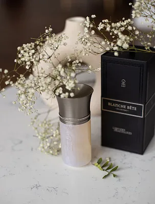 Les Liquides Imaginaires Blanche Bete