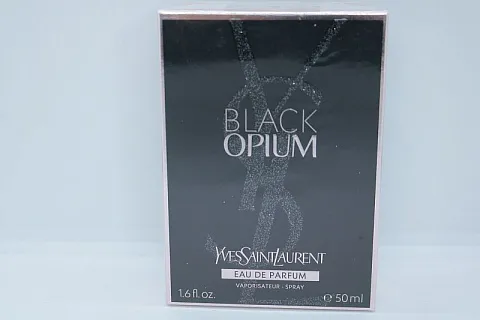 Yves Saint Laurent Black Opium