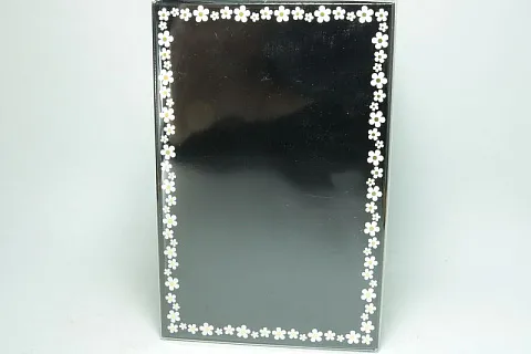 Marc Jacobs Daisy