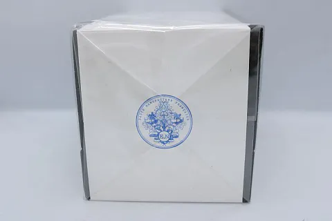 Ex Nihilo Venenum Kiss