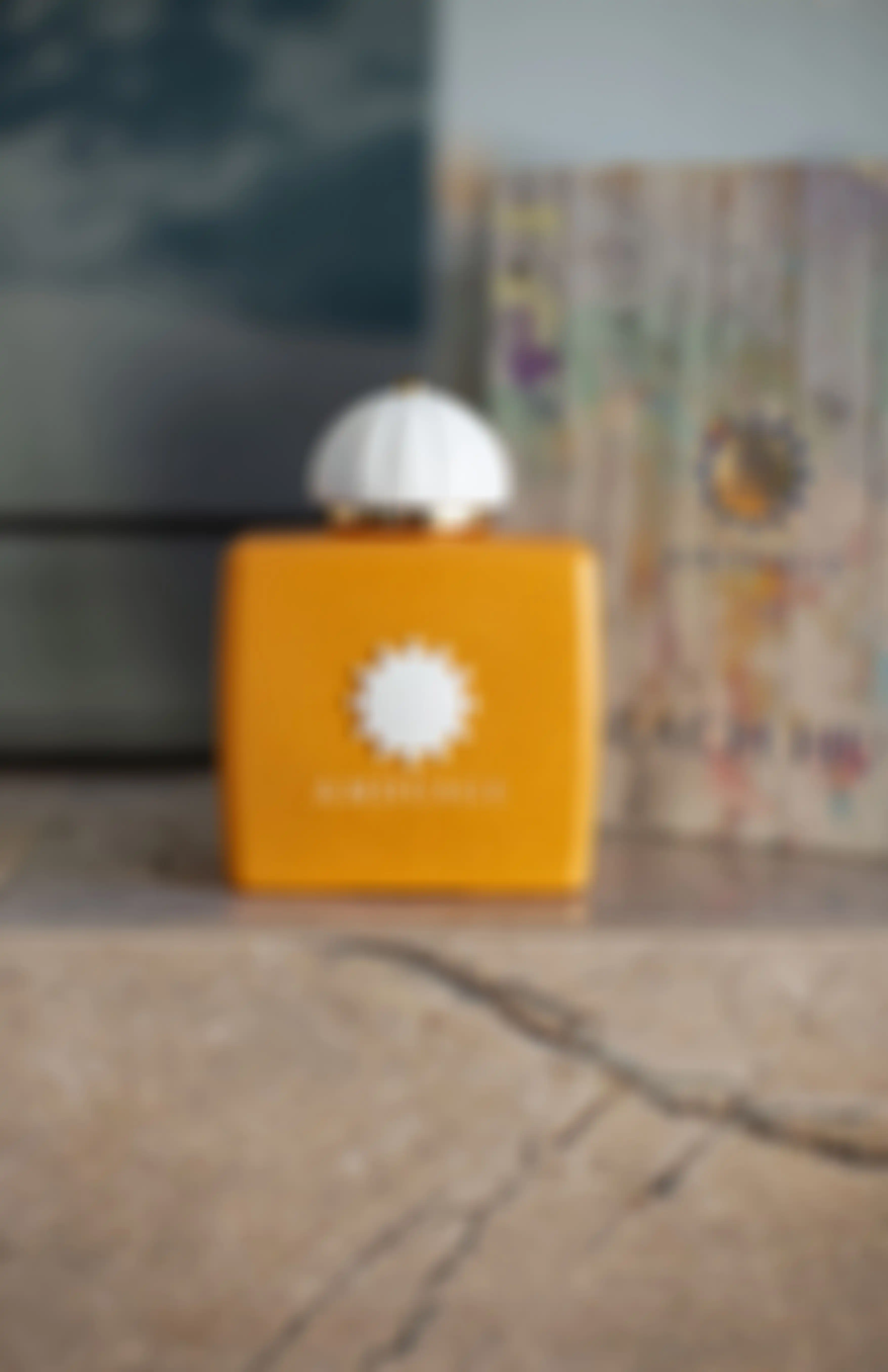 Amouage Beach Hut woman