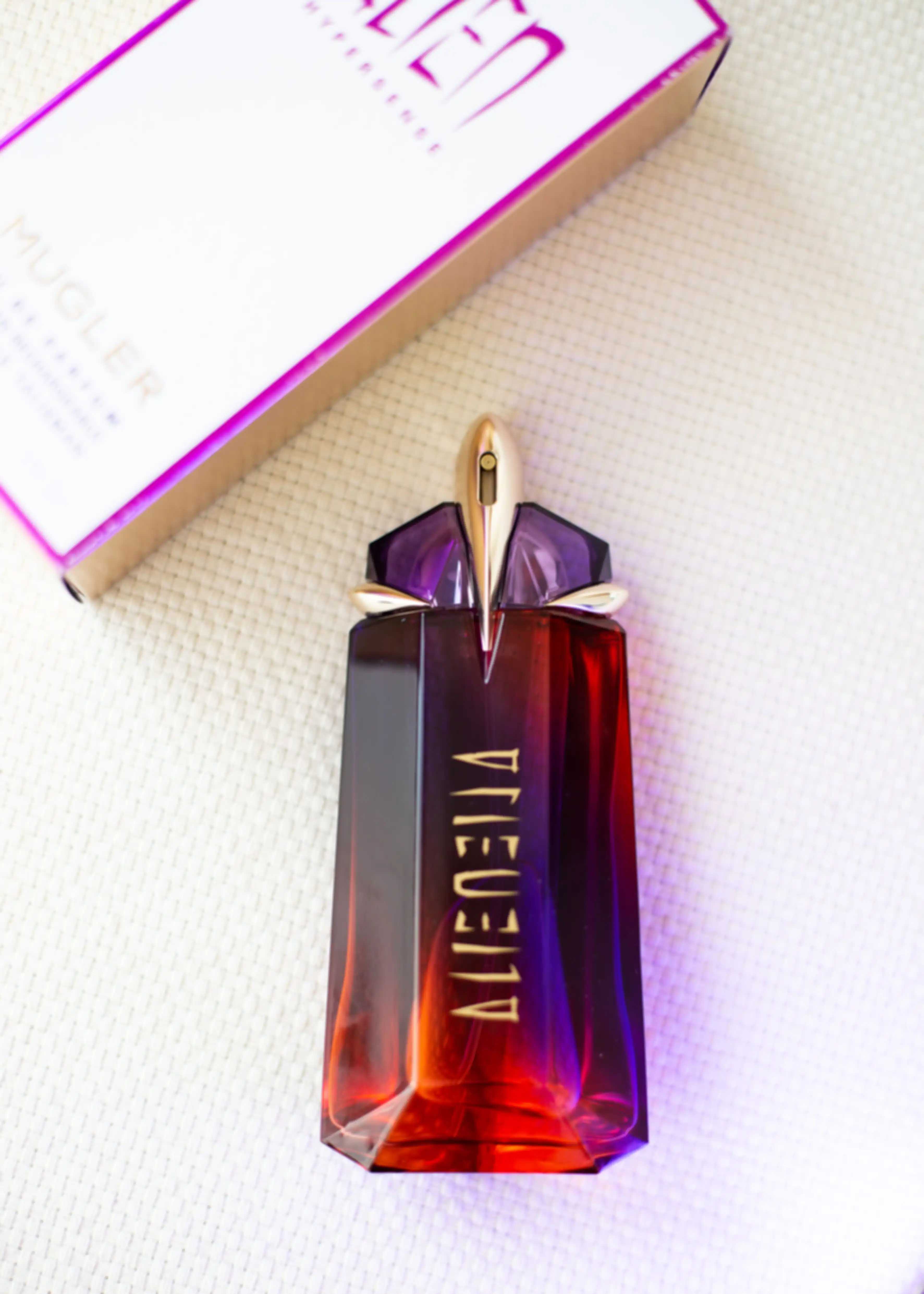 Mugler Alien Hypersense парфюмерная вода