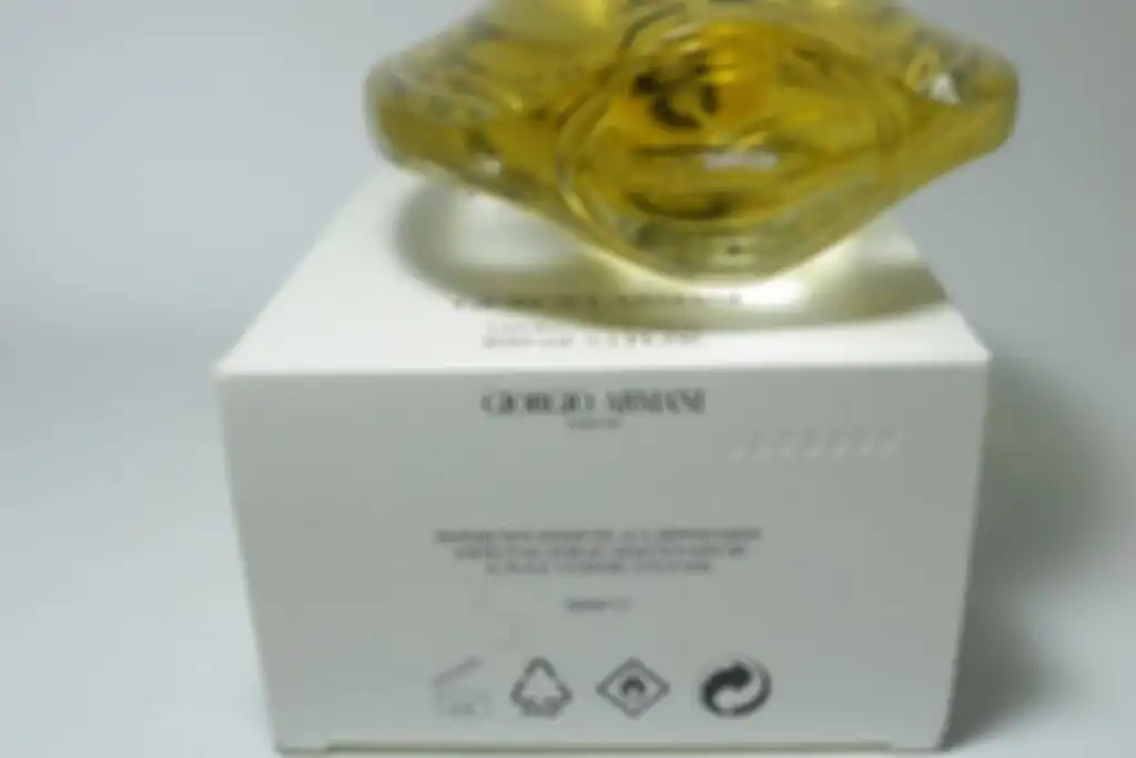 Giorgio Armani Light Di Gioia парфюмерная вода