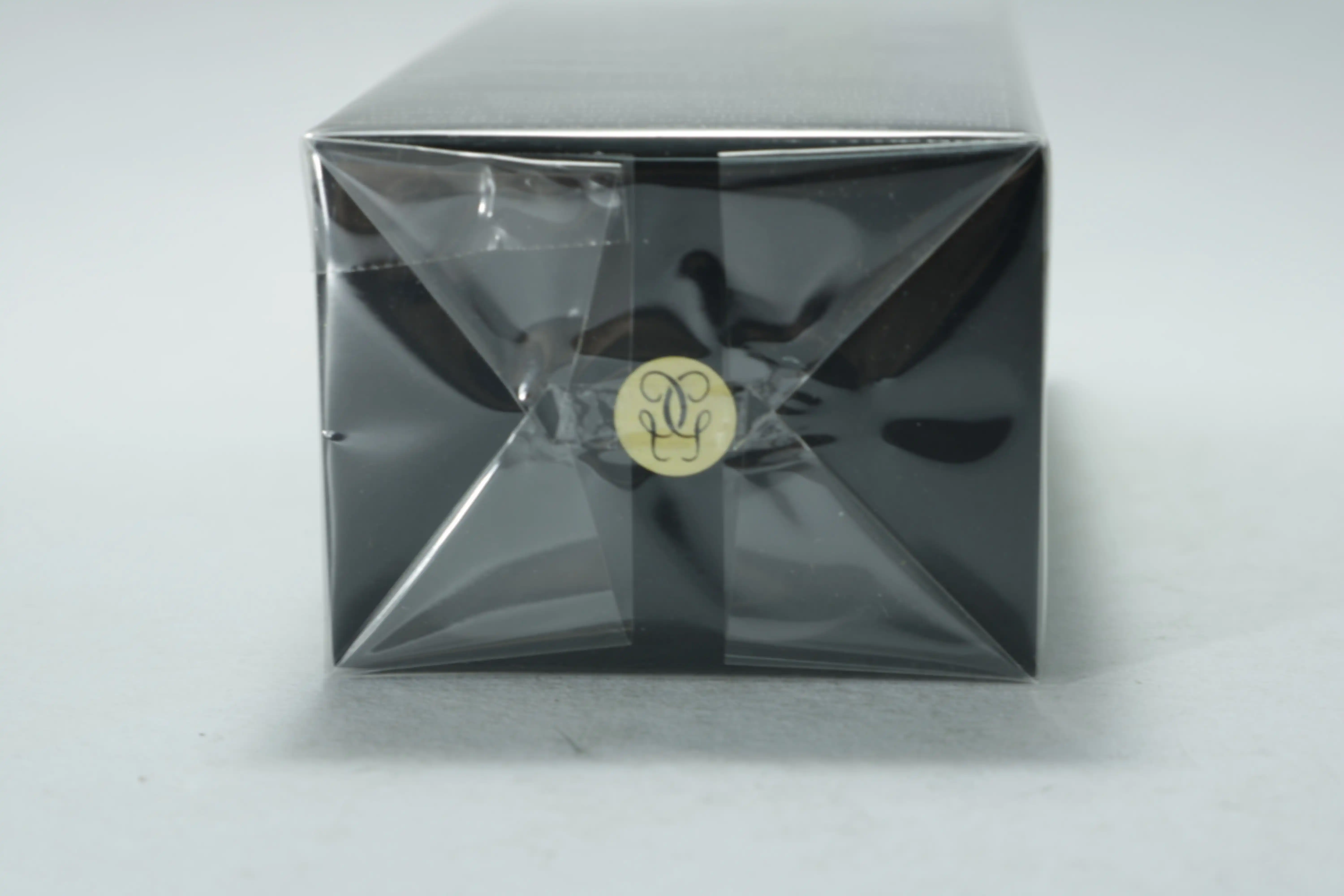 Guerlain L`Instant Magic парфюмерная вода