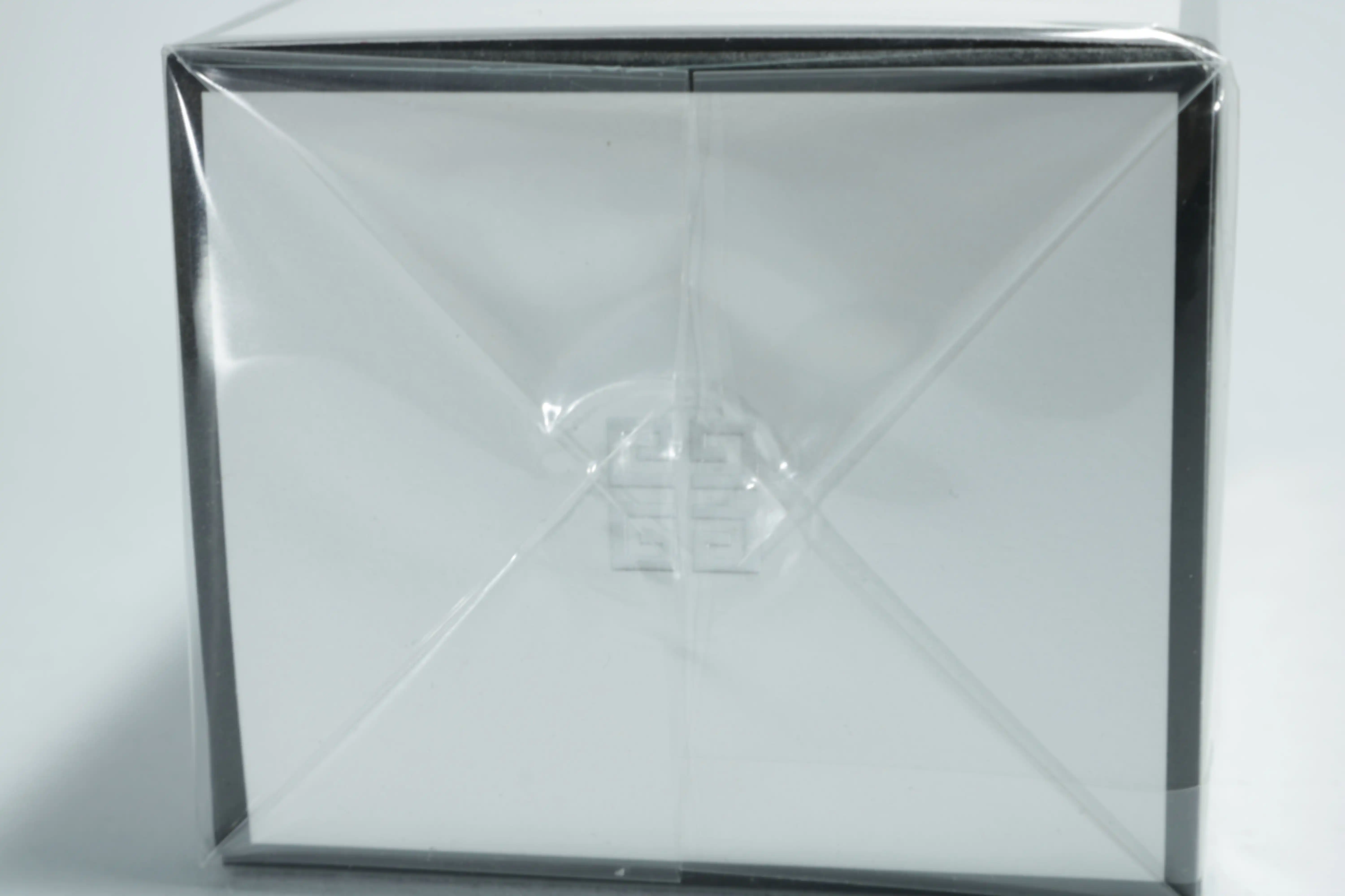 Givenchy L`Interdit парфюмерная вода