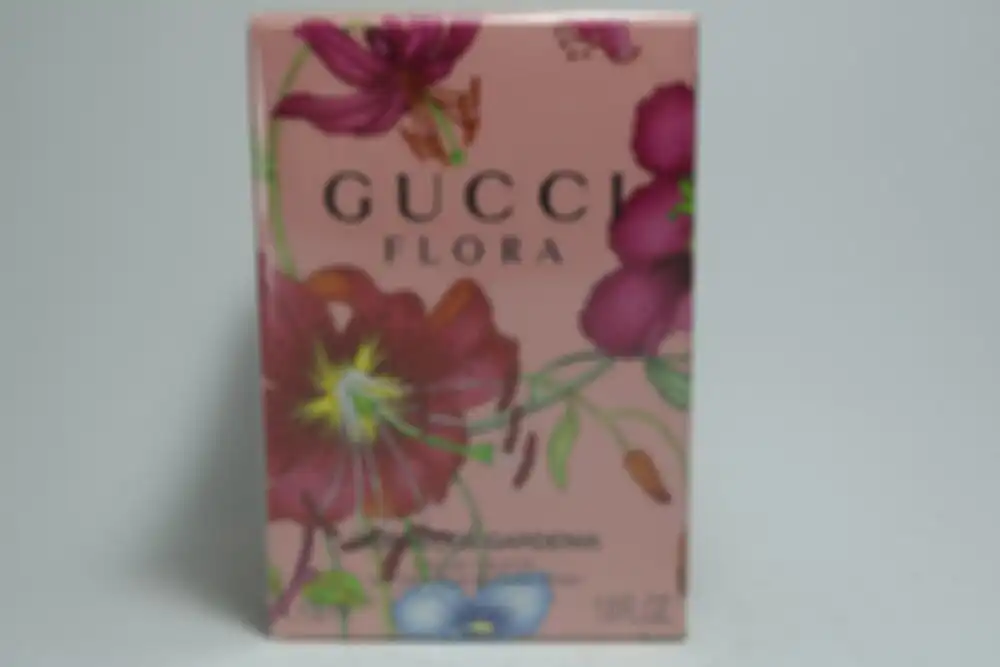 Gucci Flora by Gucci Gorgeous Gardenia туалетная вода