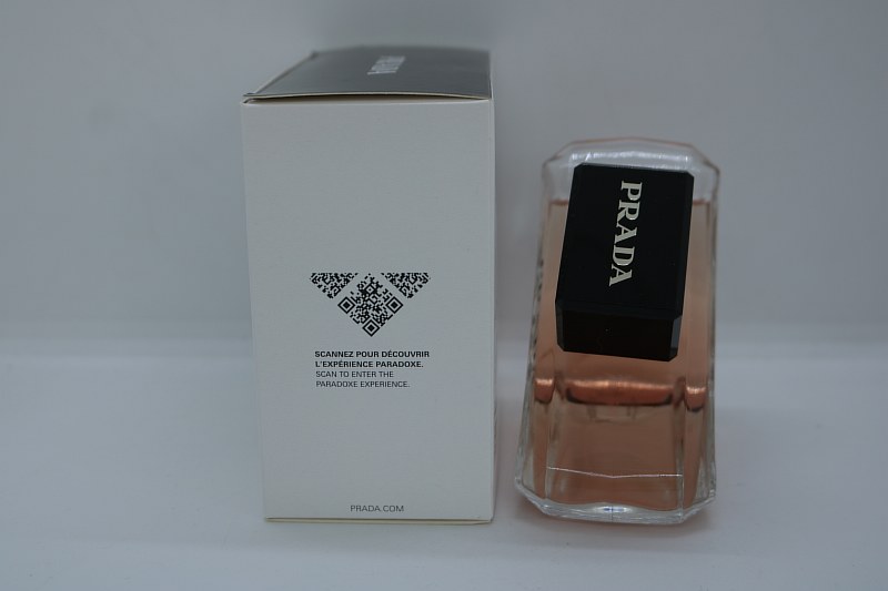 Prada Paradoxe