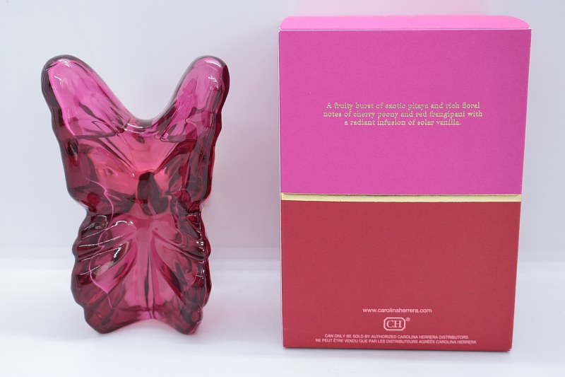 Carolina Herrera La Bomba