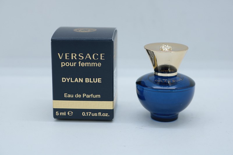 Versace Pour Femme Dylan Blue